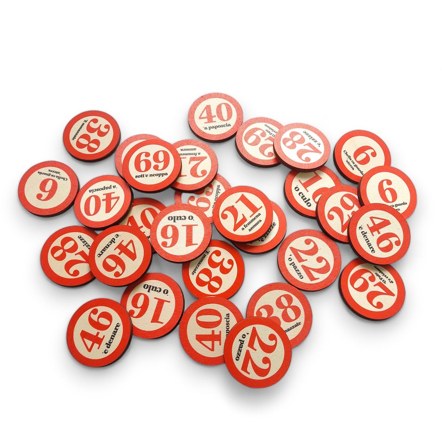 Calamita in legno a forma di numero della tombola napoletana