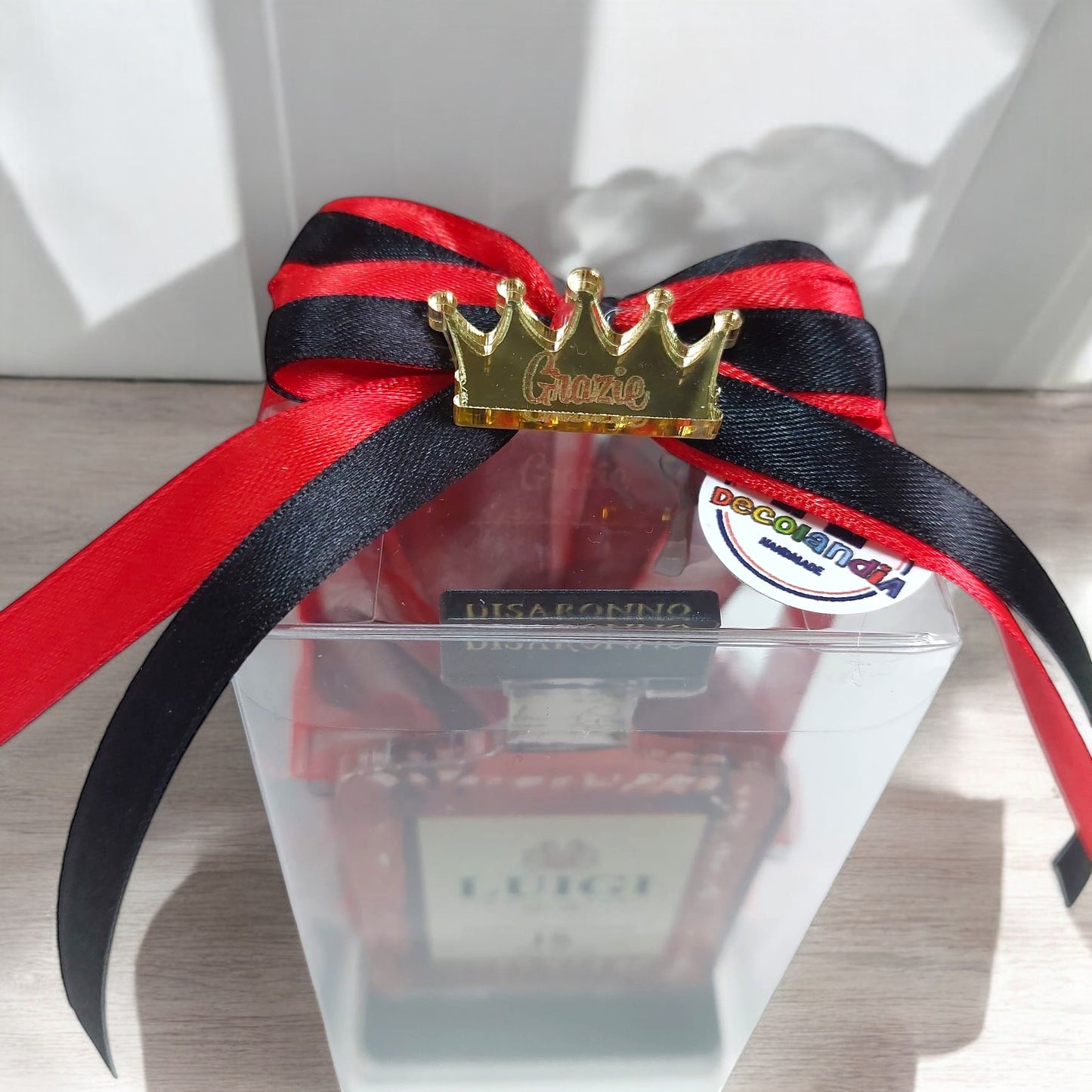 Liquor bottle-themed party favor (Disaronno)