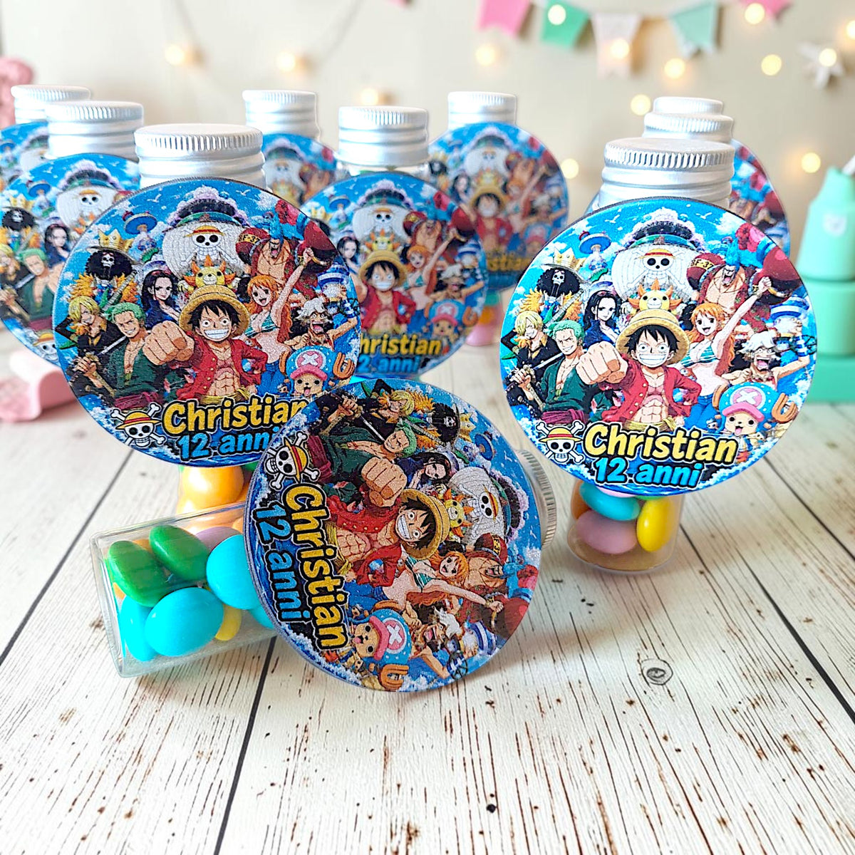 Personalized magnets in your chosen theme for party favors