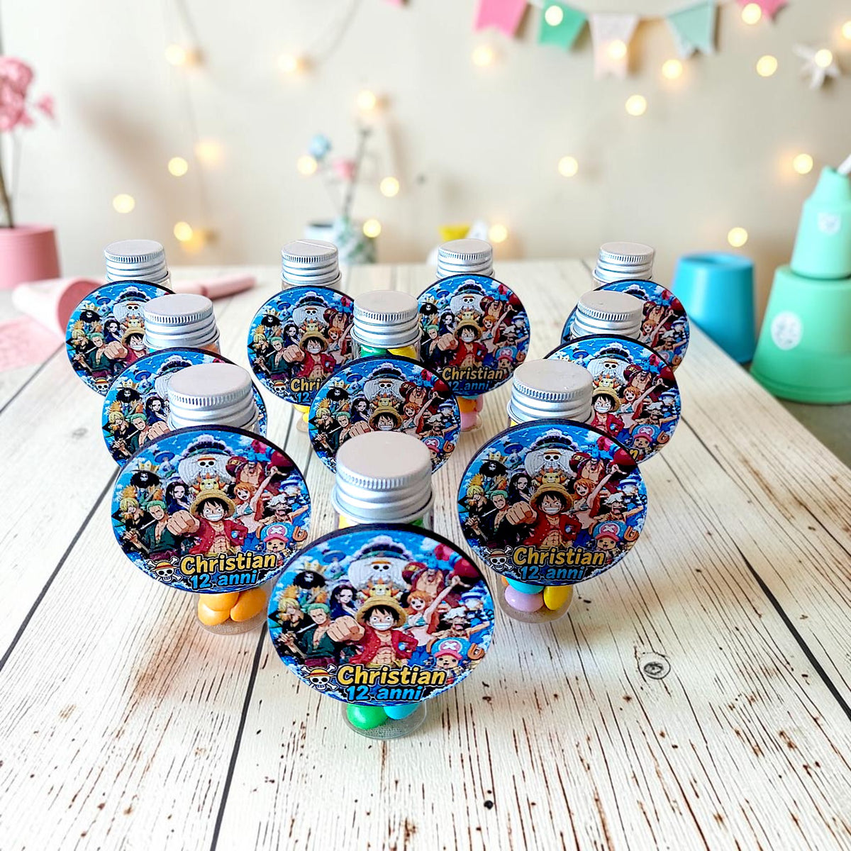Personalized magnets in your chosen theme for party favors