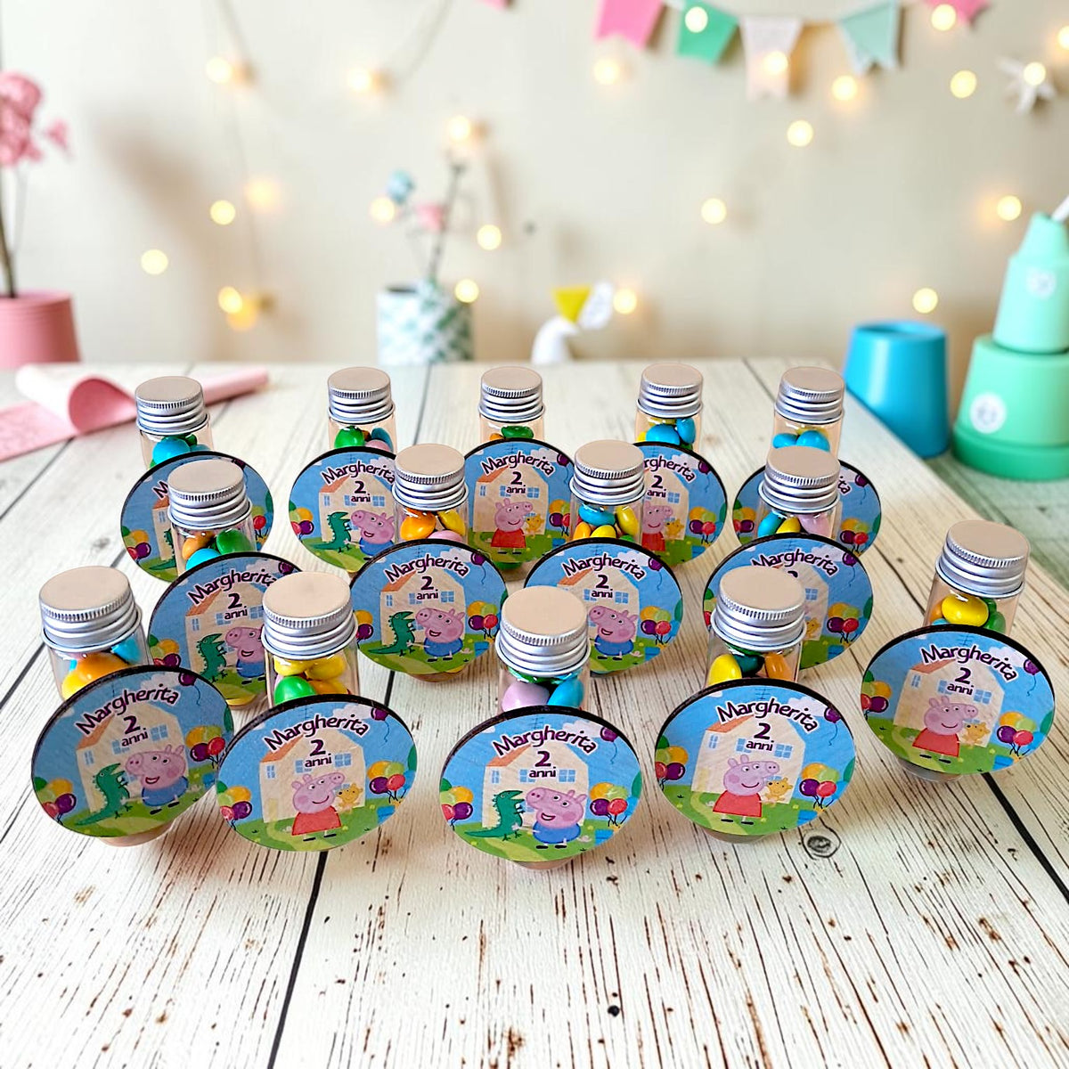 Personalized magnets in your chosen theme for party favors