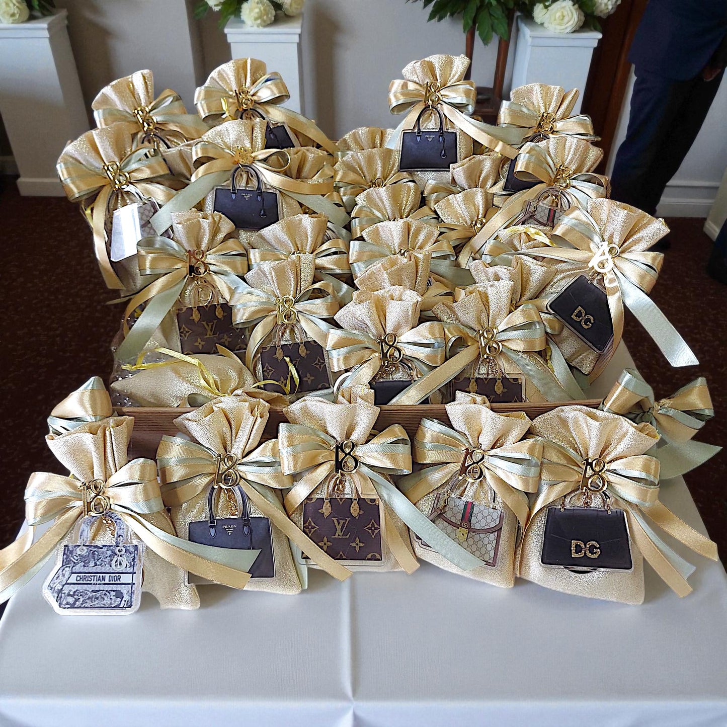 Plexiglass keychains with a chic handbag and sports car theme