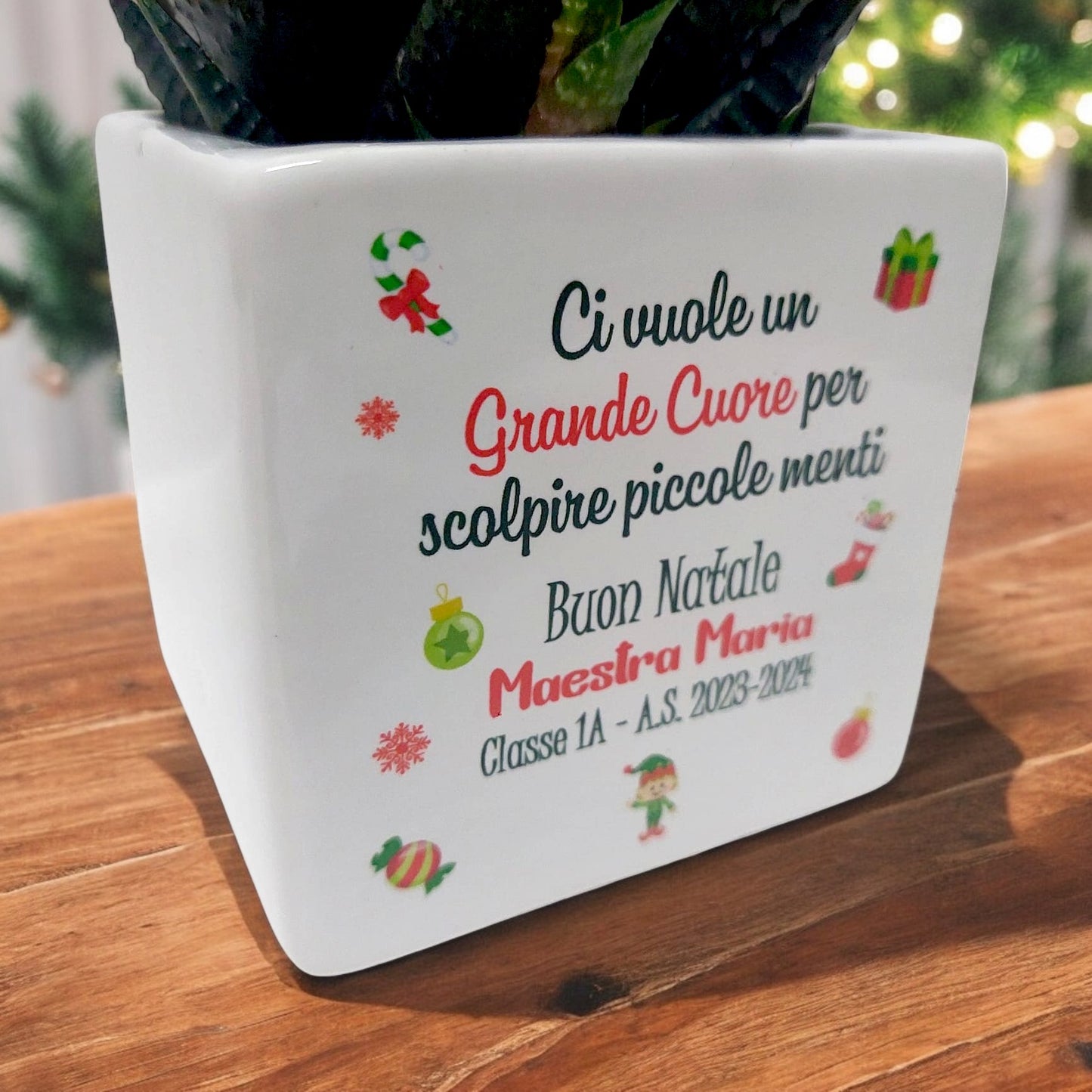 Vaso di ceramica in tema natalizio, dedicato agli insegnanti